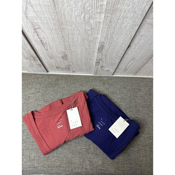 A New Day Womens Large Lot of 2 Sleeveless Scoop Neck Tank Tops Summer Cruise - Picture 1 of 13